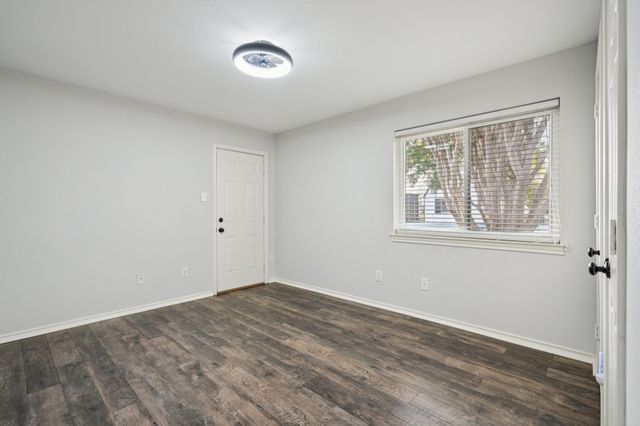 10072 Manor Way, Forney, TX 75126