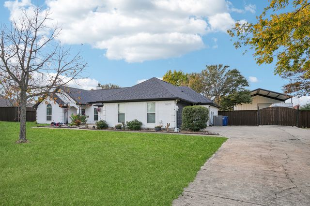 10072 Manor Way, Forney, TX 75126