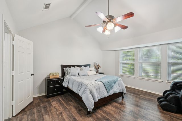 10072 Manor Way, Forney, TX 75126