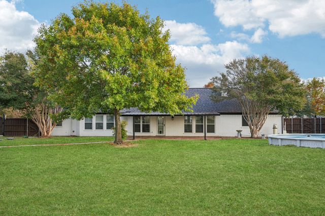 10072 Manor Way, Forney, TX 75126