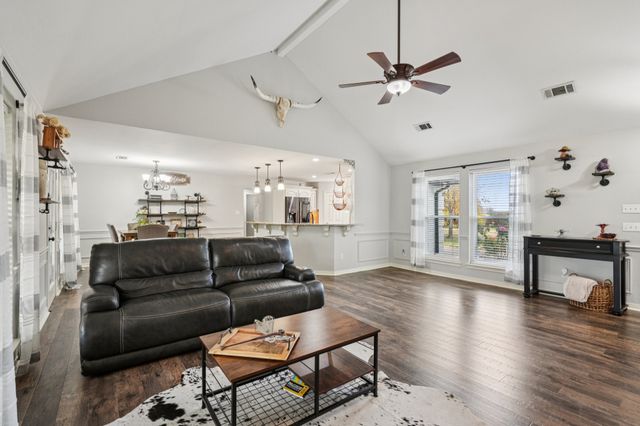 10072 Manor Way, Forney, TX 75126