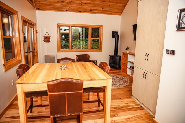 32 Seneca Trail, Jay, NY 12941