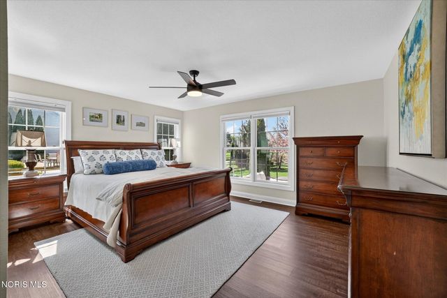 4742 Middle, Monclova, OH 43542