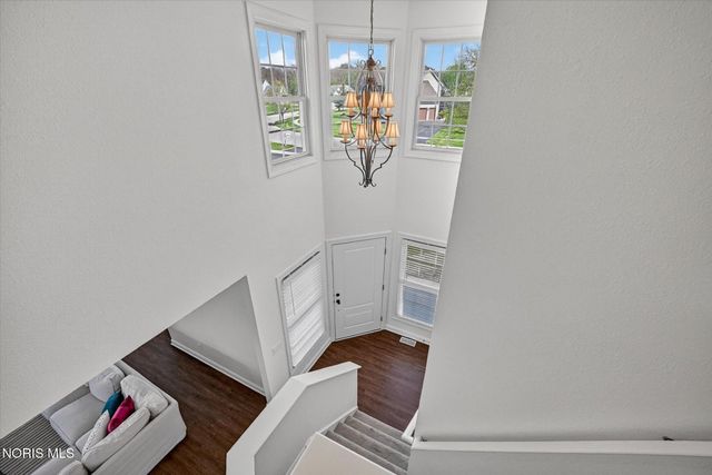 4742 Middle, Monclova, OH 43542