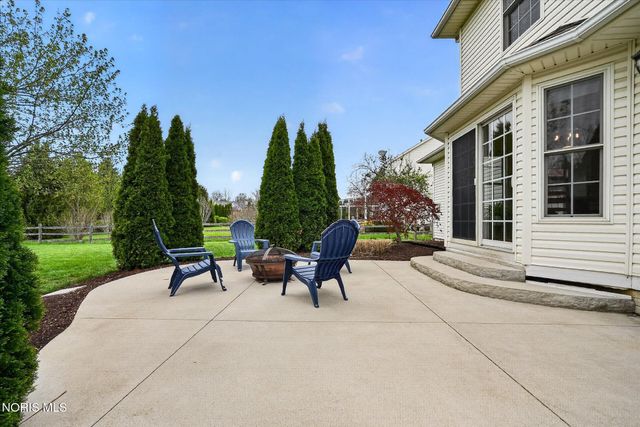 4742 Middle, Monclova, OH 43542