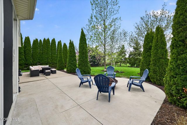 4742 Middle, Monclova, OH 43542