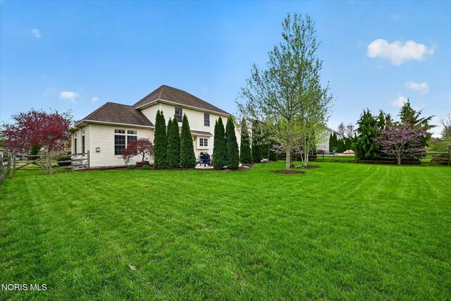 4742 Middle, Monclova, OH 43542