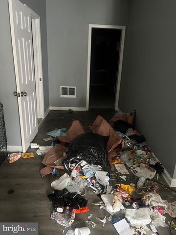 1017 N PINE ST, Wilmington, DE 19801