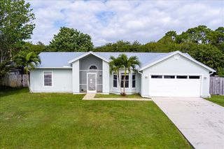 2230 SE Dill Lane, Port St Lucie, FL 34952