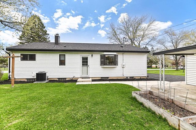 3351 Carol COURT, Oak Creek, WI 53154