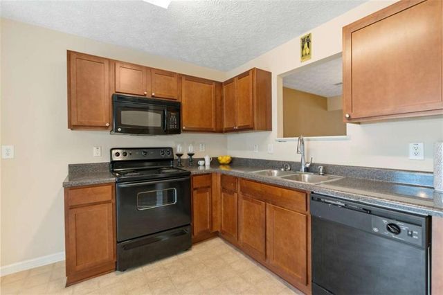 8399 Carlington Lane, Jonesboro, GA 30236