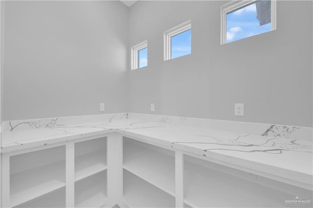 8110 N 49th Lane, Mcallen, TX 78504