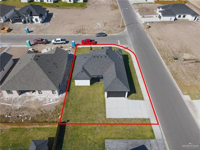 8110 N 49th Lane, Mcallen, TX 78504