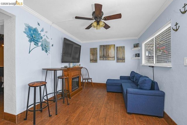 5108 Sandmound Blvd, Oakley, CA 94561