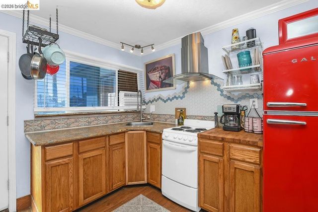 5108 Sandmound Blvd, Oakley, CA 94561