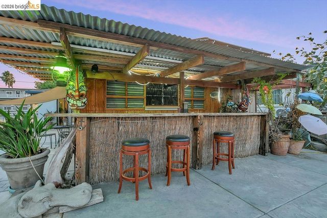 5108 Sandmound Blvd, Oakley, CA 94561