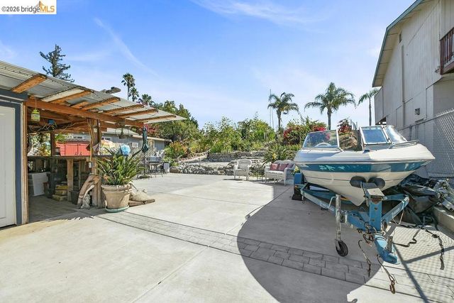 5108 Sandmound Blvd, Oakley, CA 94561