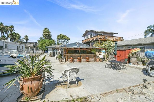 5108 Sandmound Blvd, Oakley, CA 94561