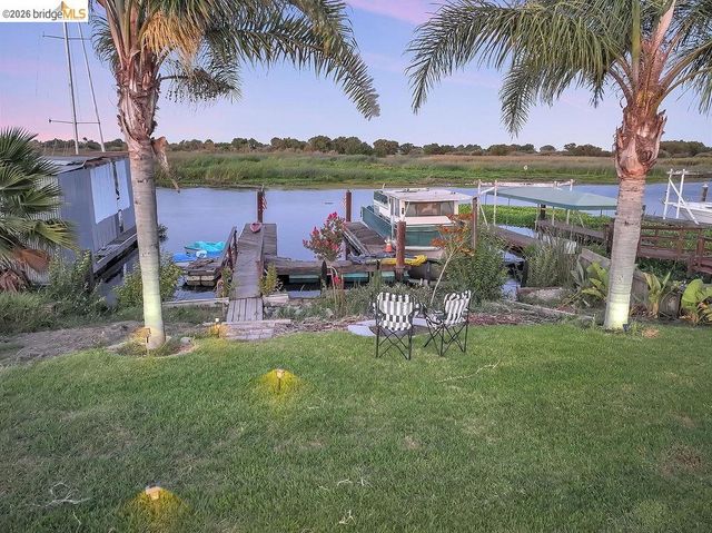 5108 Sandmound Blvd, Oakley, CA 94561