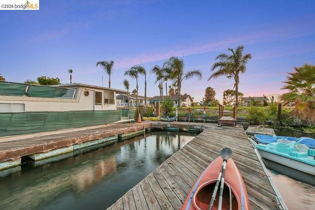 5108 Sandmound Blvd, Oakley, CA 94561