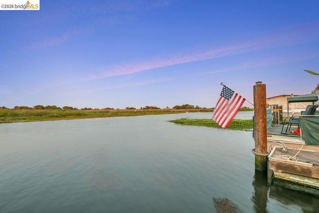 5108 Sandmound Blvd, Oakley, CA 94561