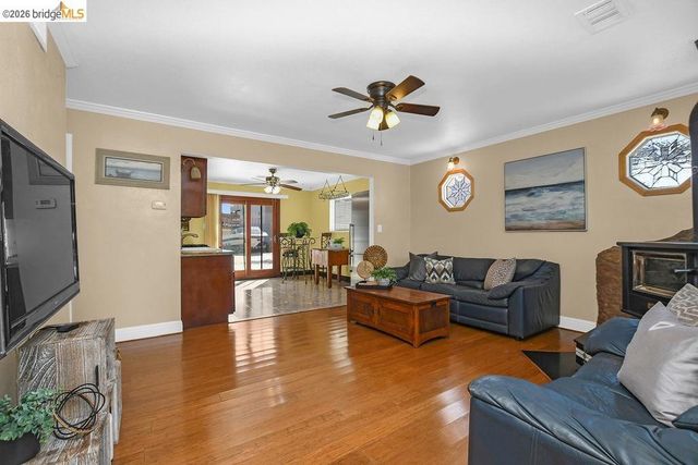 5108 Sandmound Blvd, Oakley, CA 94561