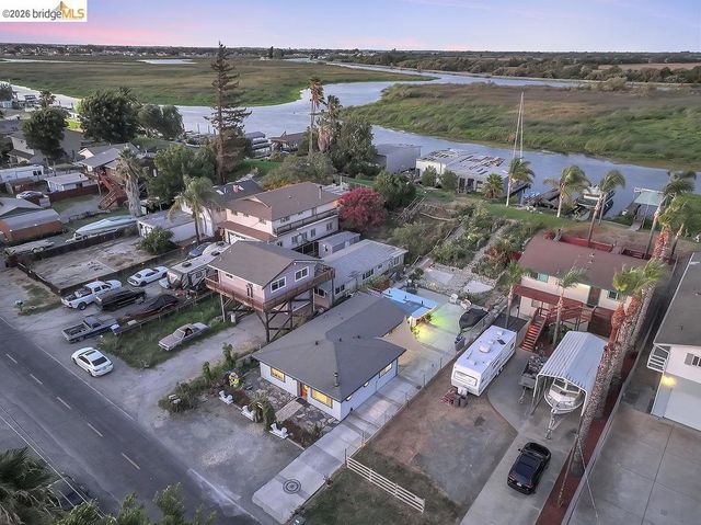 5108 Sandmound Blvd, Oakley, CA 94561