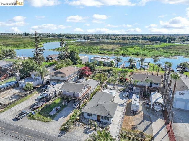 5108 Sandmound Blvd, Oakley, CA 94561