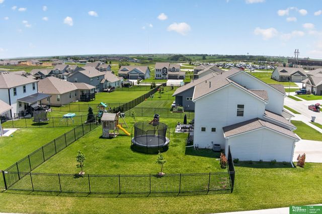 12103 S 208th Avenue, Gretna, NE 68028