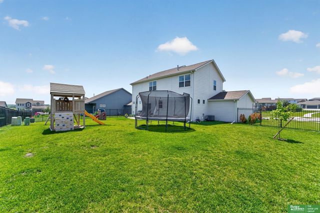 12103 S 208th Avenue, Gretna, NE 68028