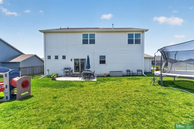 12103 S 208th Avenue, Gretna, NE 68028