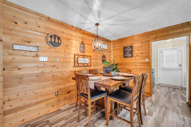 285 Sandy Shores, Onalaska, TX 77360