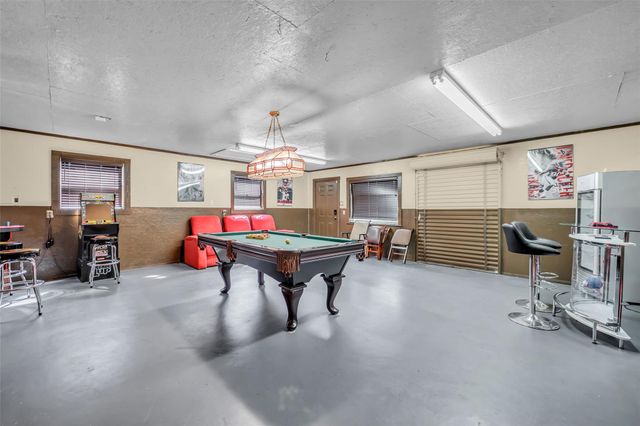 285 Sandy Shores, Onalaska, TX 77360