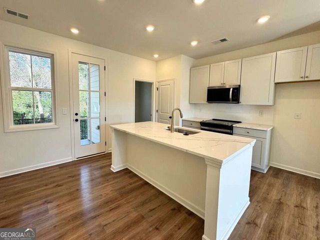 1411 Zenith Circle 47, Atlanta, GA 30315