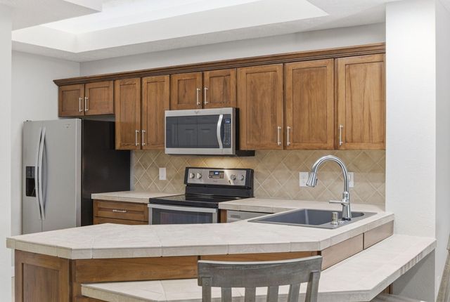 250 Lakewood Drive 6209, Hollister, MO 65672