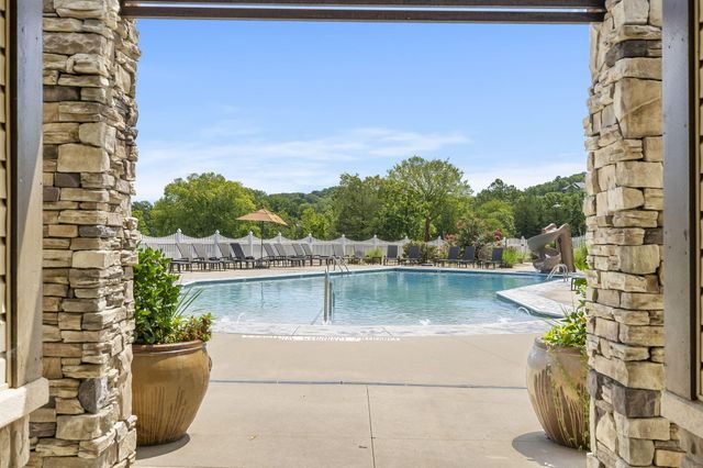 250 Lakewood Drive 6209, Hollister, MO 65672