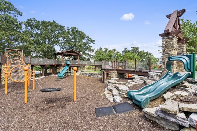 250 Lakewood Drive 6209, Hollister, MO 65672