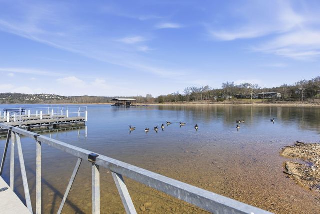 250 Lakewood Drive 6209, Hollister, MO 65672