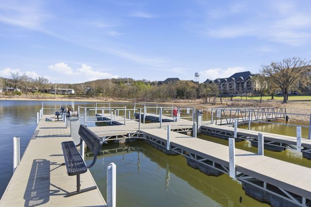 250 Lakewood Drive 6209, Hollister, MO 65672