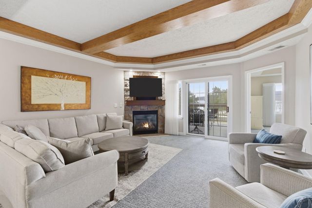 250 Lakewood Drive 6209, Hollister, MO 65672