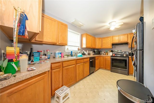 3 Greenwood Circle, North Tonawanda, NY 14120