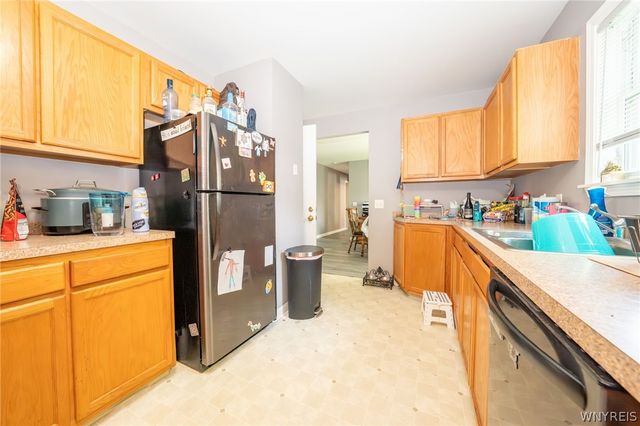 3 Greenwood Circle, North Tonawanda, NY 14120