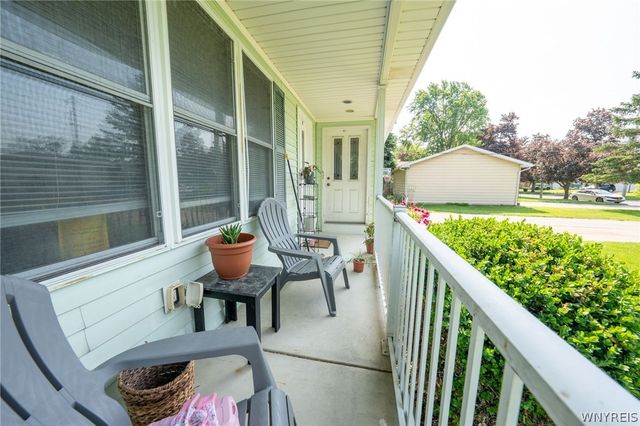 3 Greenwood Circle, North Tonawanda, NY 14120