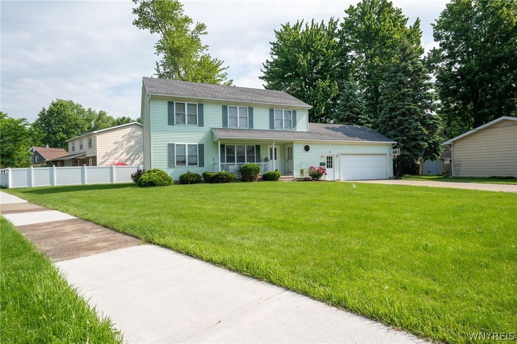 3 Greenwood Circle, North Tonawanda, NY 14120