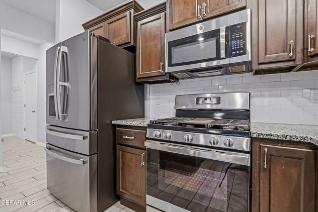 6124 HIDDEN ROW Avenue, El Paso, TX 79924