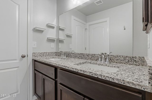 6124 HIDDEN ROW Avenue, El Paso, TX 79924
