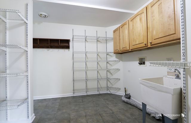 1191 Hunters Lane, Libertyville, IL 60048