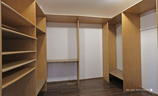 1191 Hunters Lane, Libertyville, IL 60048