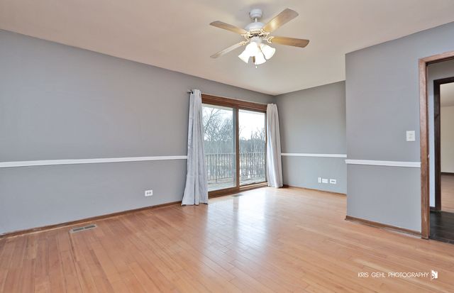 1191 Hunters Lane, Libertyville, IL 60048