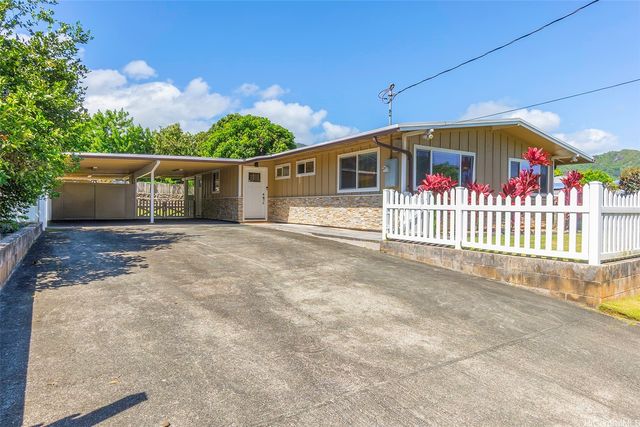 558 Ulumu Street, Kailua, HI 96734